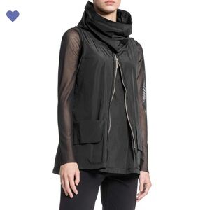 XD Zenia Bavi Vest Olive Green Size Medium